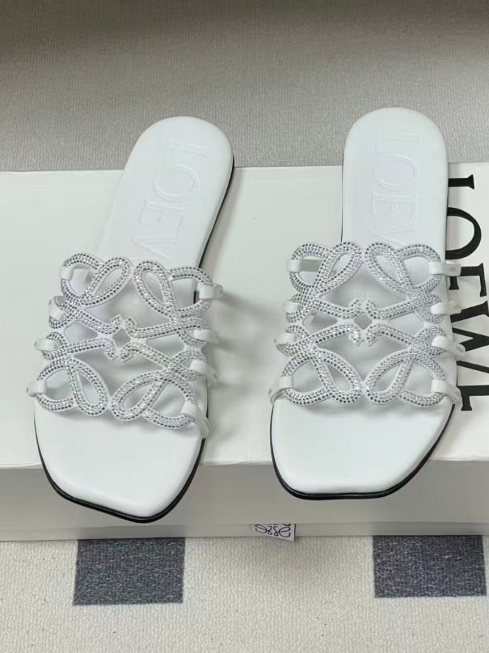LOEWE 26SS White Crystal Slide Sandals